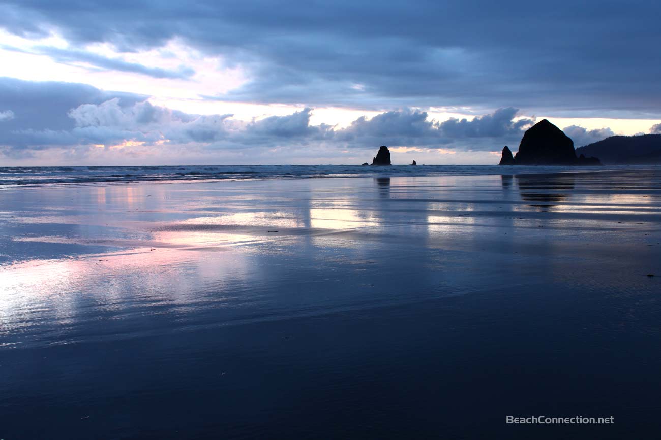 Cannon Beach - Glow of Southern Beaches