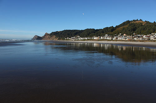 Lincoln City, see the Lincoln City Virtual Tour for more