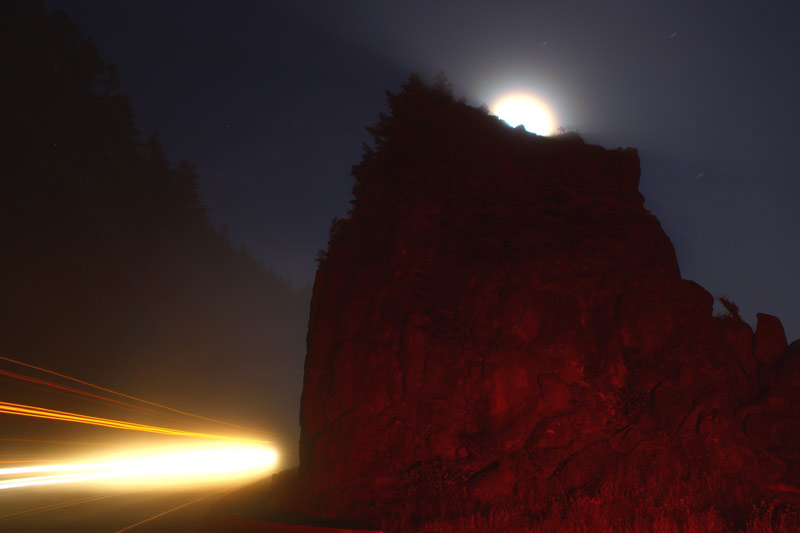Chasing a Lunar Eclipse Around the N. Oregon Coast Brings a Soggy Travelogue