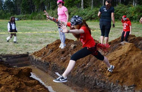 Pirates - Muddy Pirates - Invade Central Oregon Coast for Obstacle Race, Video