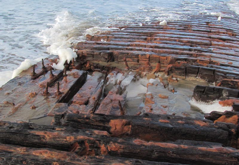 When a Mysterious Shipwreck Popped Up Out of Nowhere: Oregon Coast History 