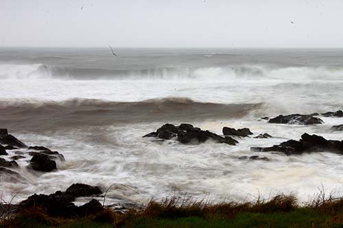 Week of Wild Waves for Oregon Coast, High Wind Warning Early Monday