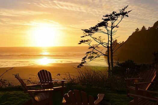 Newport's Agate Beach Motel: Historic Oregon Coast Motor Lodge in Modern Times