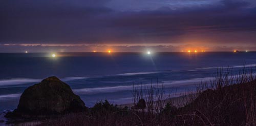 Closures, Delays for Some Crabbing on Oregon Coast; Mussels Open Again 