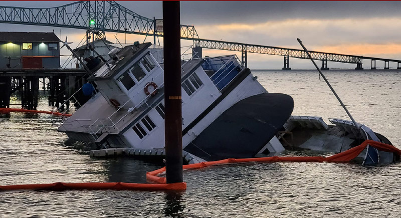 Historic Astoria Ferry Abruptly Sinks - Rare Interior Photos of N. Oregon Coast Landmark