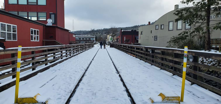 Snow Advisories for Oregon Coast / Washington Coast, Dusting on Beaches