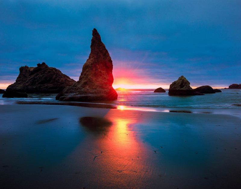 When Clouds Actually Assist Your Sunset Snap on Oregon Coast (and the Odd Science)