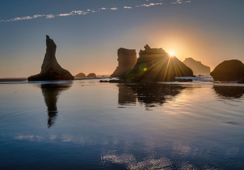 Bandon's Wizard's Hat Rock or Howling Dog? Dual Oregon Coast Landmark 