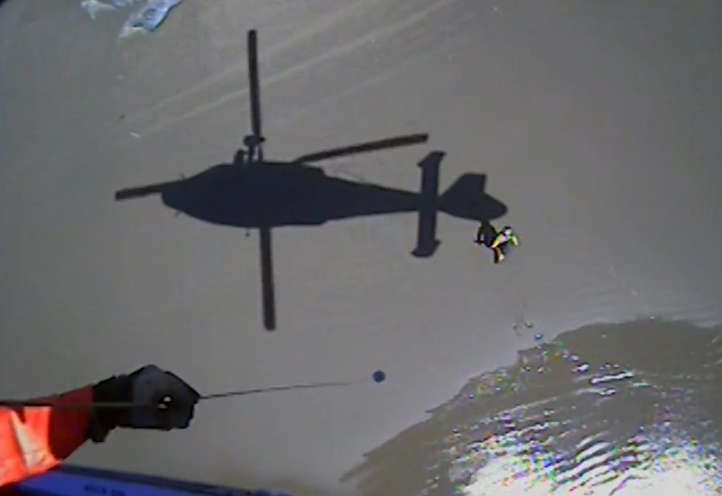 U.S. Coast Guard Rescues Injured Woman from South Oregon Coast Beach - Video