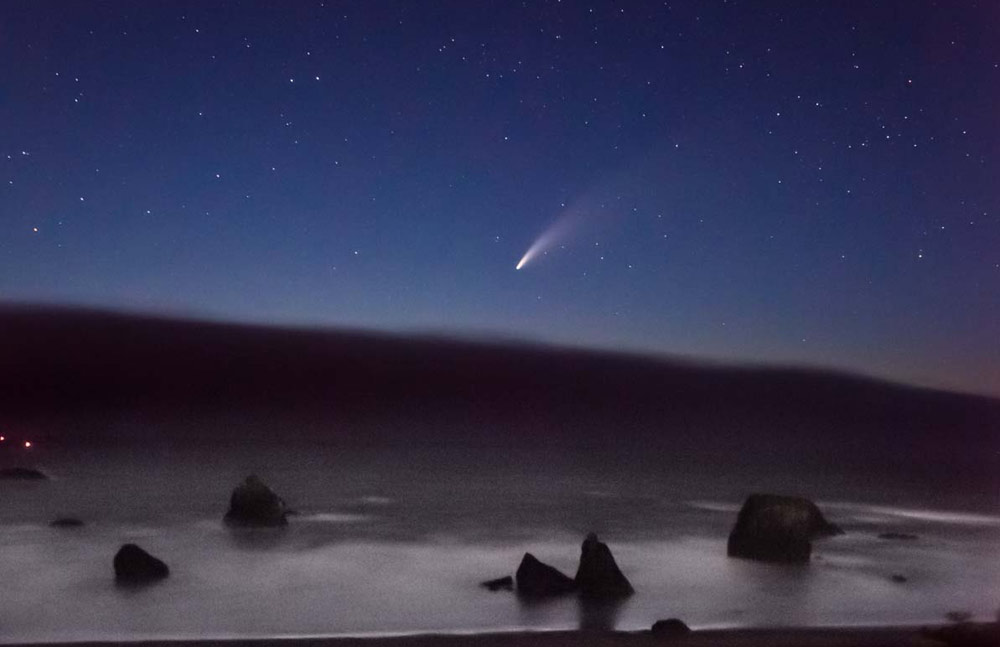New 2024 Comet May Be Extremely Bright for Washington / Oregon Coast; S. Coast Eclipse Oct