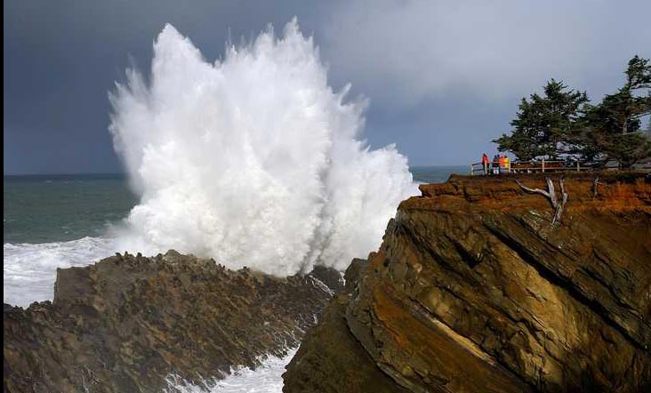 South Oregon Coast Surf Advisory, Big Waves Northern Half 