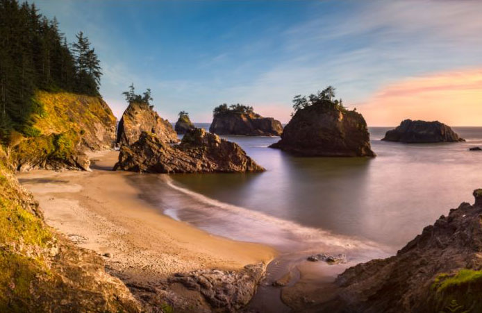 Secret Beach is Ironically Famous on South Oregon Coast | Video