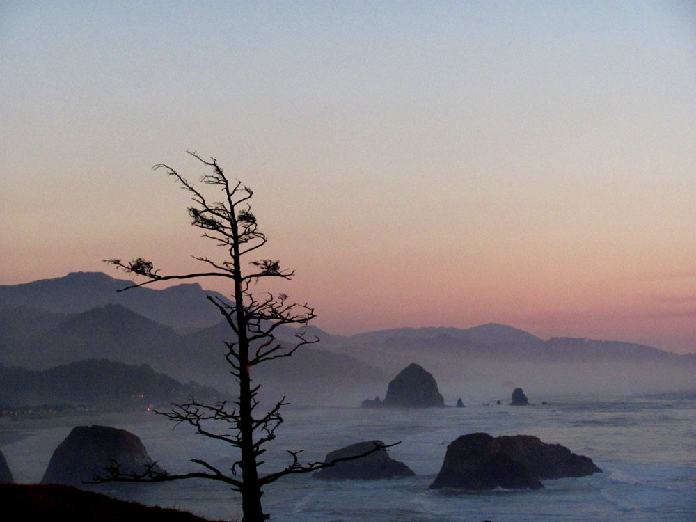 Ecola State Park viewpoint and layers of sunset colors