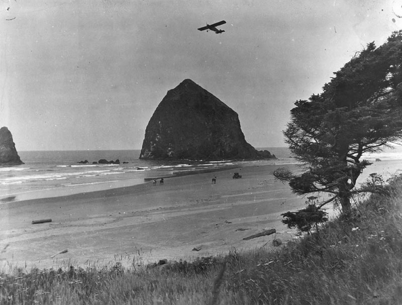 Random Oregon Coast History Photos: The Tales They Tell 