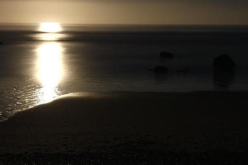 Fall Equinox Brings Shorter Days to Oregon Coast, Maybe Moon Display