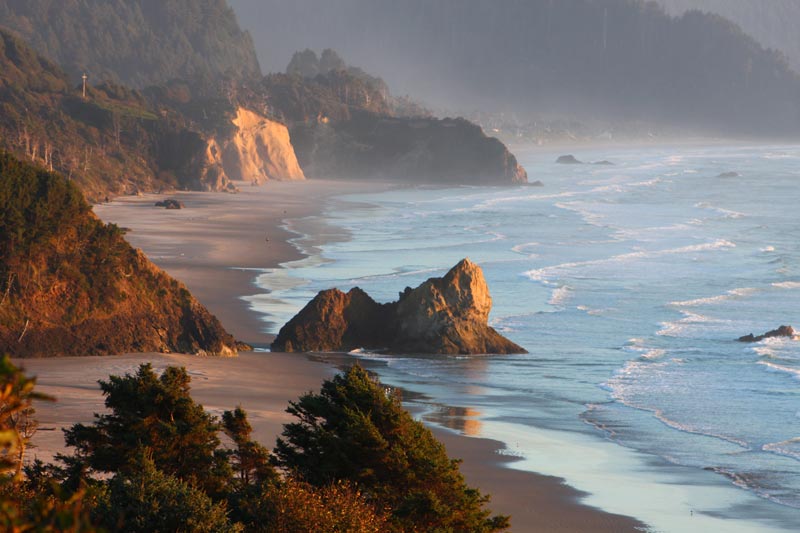 Like Day and Night on Oregon Coast: Two Different Sides of Depoe Bay, Silver Point 