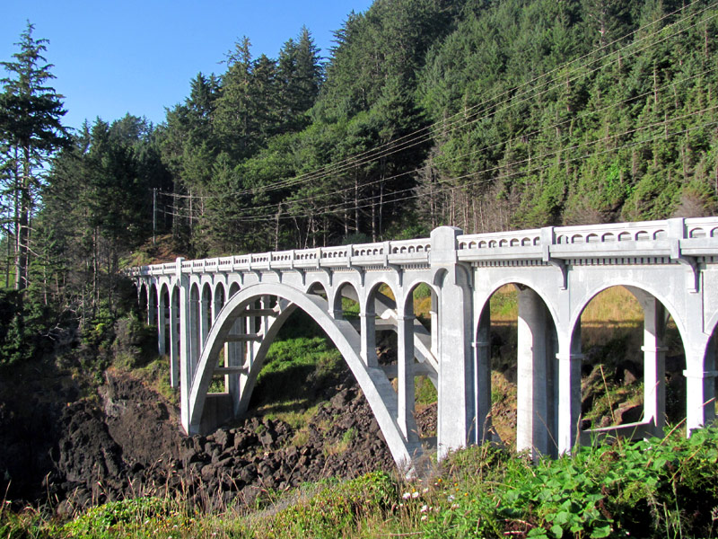 Otter Crest Loop and Rocky Creek Bridge / Ben Jones Bridge