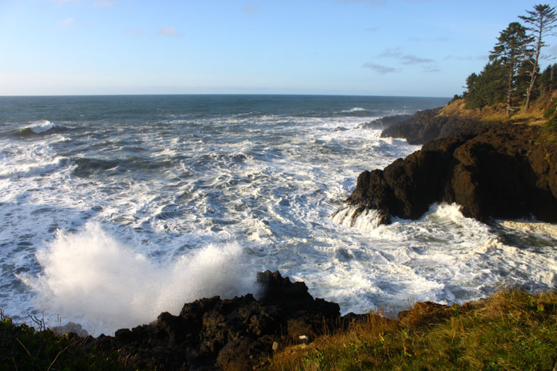 Ben Jones Bridge Viewpoint near Depoe Bay: Central Oregon Coast History and Secrets, Video 