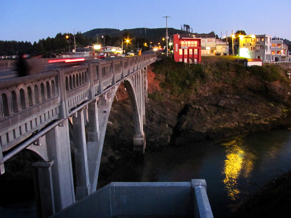 The Lil' Oregon Coast Bridge with a Kind of Secret Passage (That's Safer Than Above) 