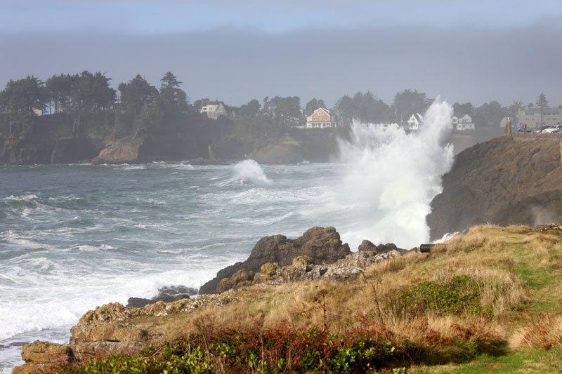 Oregon Coast Travel Tips: Really Riveting at Depoe Bay