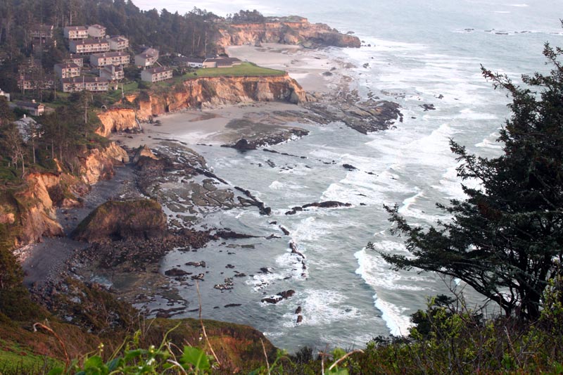 Incredible Oregon Coast Sights and Sites for Winter (Or Any Time of Year) 