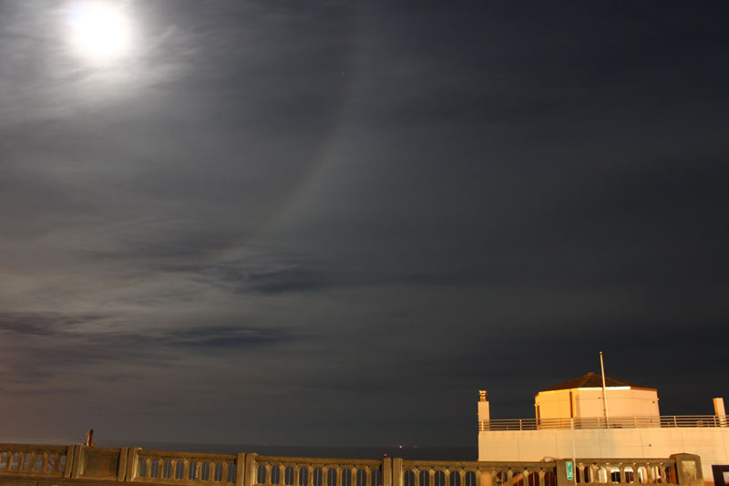 Interstellar Marvels of the Moon Above the Oregon Coast