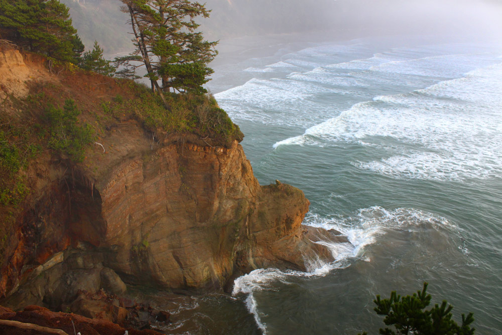 Tense But Wonder-Packed Oregon Coast Scenic Drive Between Depoe Bay, Newport