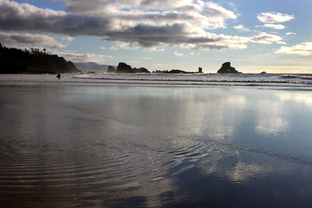 Indian Beach - Goonie's Rock / Keyhole Rock