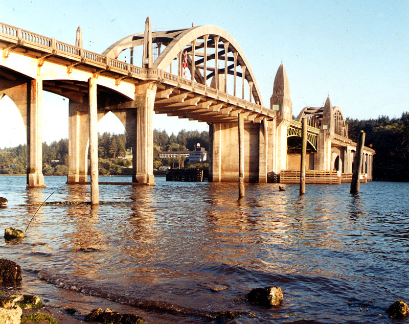 Florence Siuslaw River Bridge and Surrounding Area