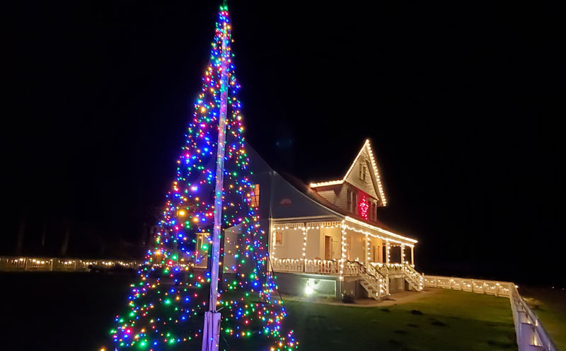 Victorian Holiday at Lighthouse BnB Returns to Central Oregon Coast