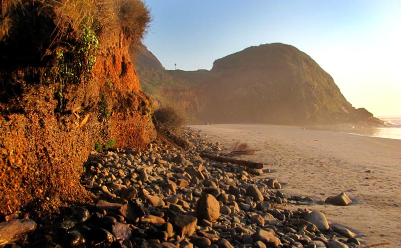 More Oregon Coast Sun, Then Rain This Week; West Wind Treasures Possible