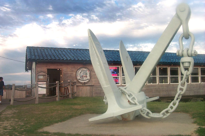 Florence Riverfront History: The anchor sculpture at Florence