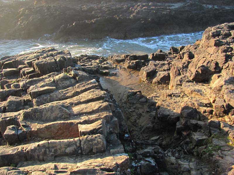 Intriguing U.S. Coastal Travel Destination with Ocean Geysers, Mysterious Steps: Yachats, Oregon 