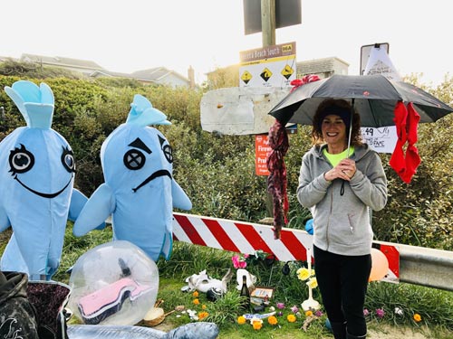 Exploding Whale memorial in Florence (courtesy Terry Abeyta)