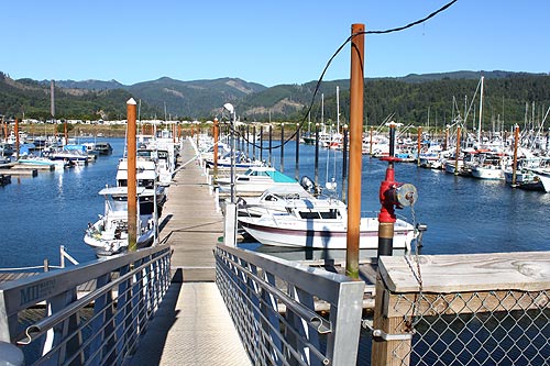 Bug Chicks and Bounty on the Bay Fishing Tournament on N. Oregon Coast