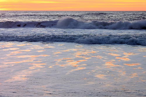 Oregon Coast Science Experts: What is Sea Foam?