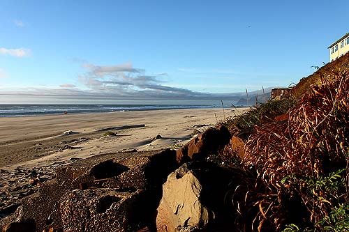 Central Oregon Coast Event Highlights: Lincoln City Gets Spooky, Delicious 