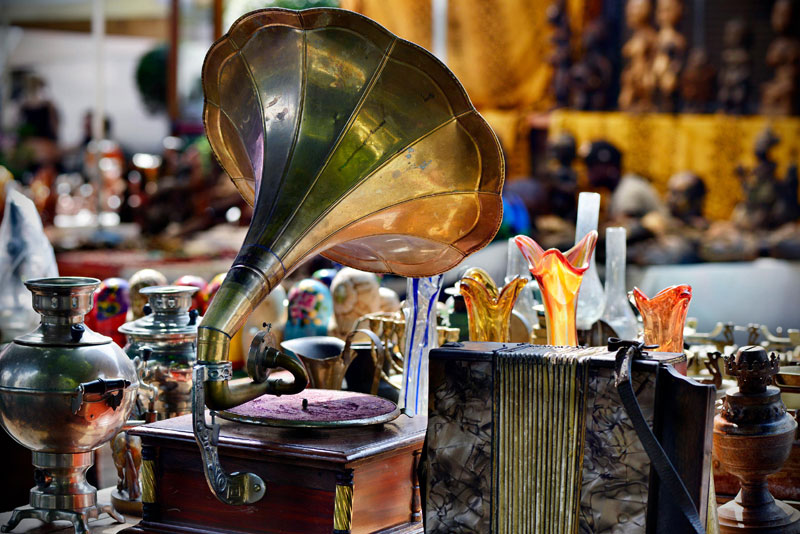 Lincoln City's Antique Week Becomes Center of Oregon Coast Treasures in February