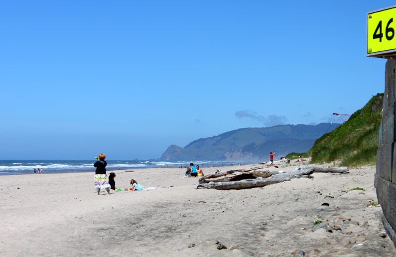 Unique Canyon Drive Park Tucked Away at Lincoln City's SW 11th - Central Oregon Coast