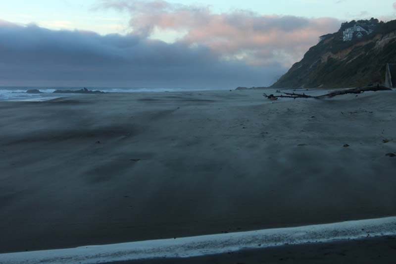 Lincoln City's D River Access Under Bacteria Advisory | Central Oregon Coast 