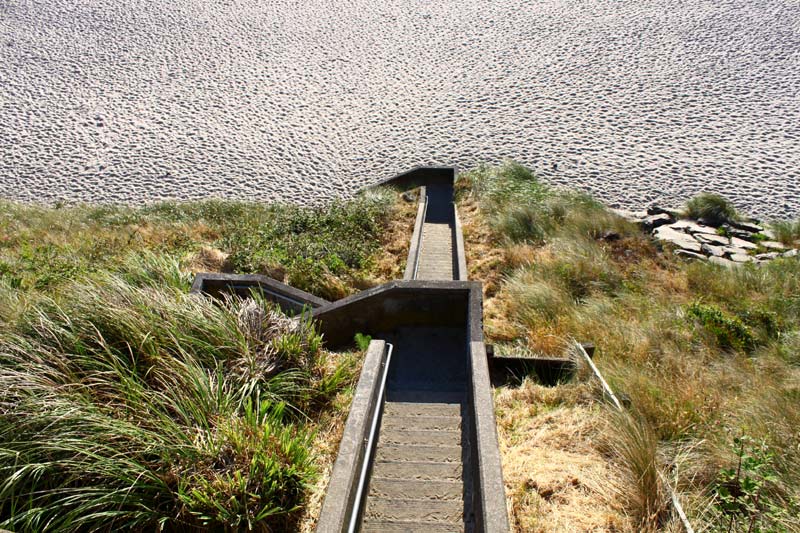 Oceanlake Beach Access, Lincoln City: Oregon Coast's NW 21st St and Crazy Stairway 