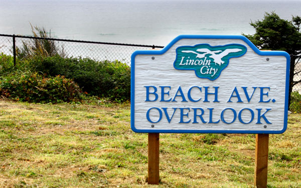 Lincoln City's Beach Ave. and Overlook Park: Cloistered Oregon Coast Travel Tips