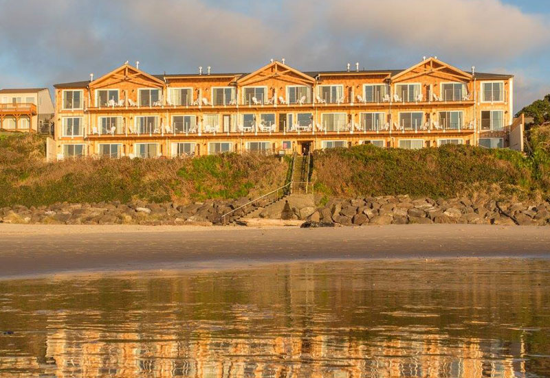 Oceanfront Marvels of Lincoln City's Pelican Shores Inn - Central Oregon Coast 