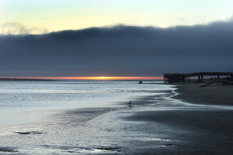 Walking Lincoln City's Siletz Bay and Its Oddities: Oregon Coast Video 