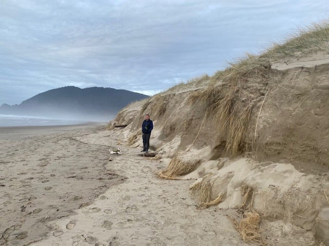Storms Take Out Massive Chunks of Oregon Coast Dunes, Some Dangerous 