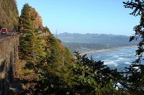 Above Manzanita: overlooks and triangular rock