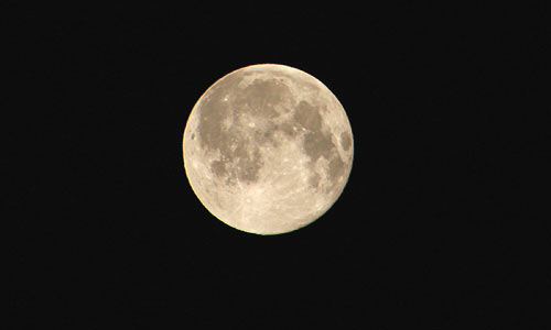 full moon over the Oregon coast