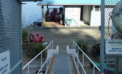 The Boatels of Nehalem: Vacation Rentals on an Oregon Coast River