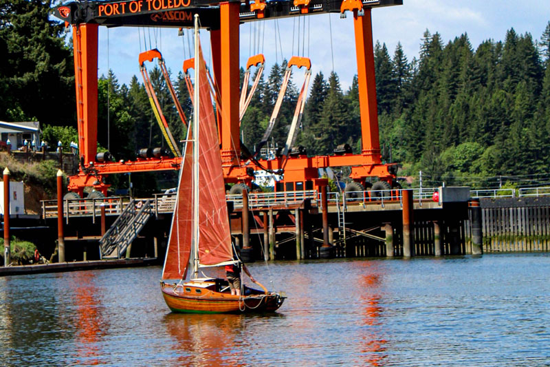 Toledo's Wooden Boat Show Rocks Central Oregon Coast This Year with Lots of Live Music 