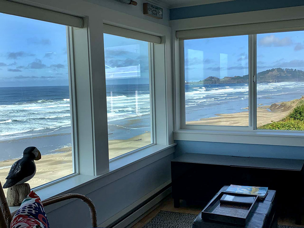 Retro Beach Rental in Newport a Tiny, Cozy Oregon Coast Gem